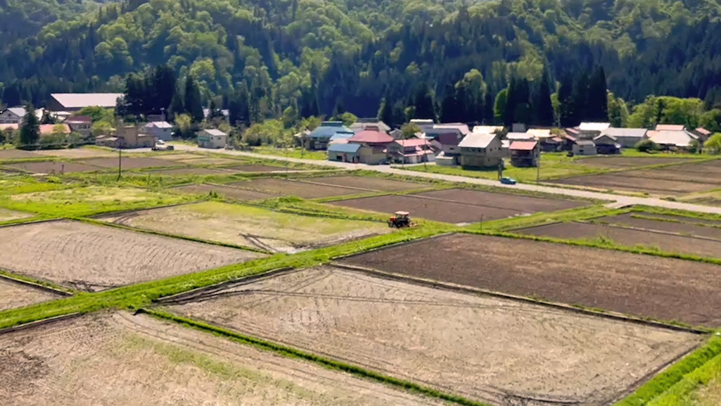 観光･移住目的の人に交流場所を提供